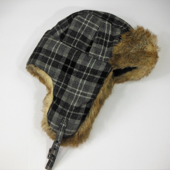 Carhartt Accessories - Womans Carhartt Hat With Ear Covers And Faux Fur